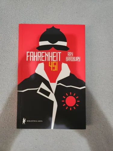 Livro Fahrenheit 451