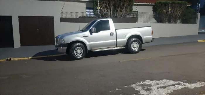 Ford F-250 XLT 3.9 4X2 Diesel TB 2009