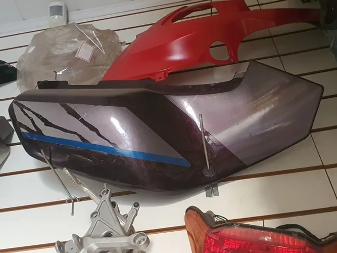 Tampa lateral yamaha xtz 750 super 95