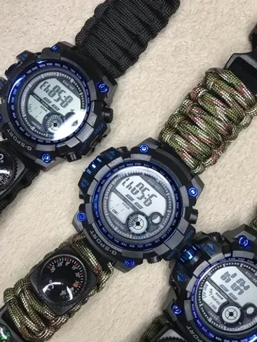 Relógio tático militar de sobrevivência resistente a água