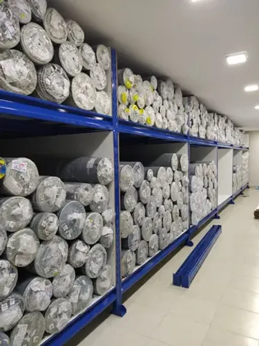 Prateleira Porta Palete: tecido, lona, outros...