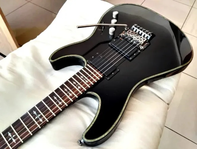 Schecter Diamond Series Hellraiser Sunset FR (ñ jackson ltd bc rich dean charvel prs esp)