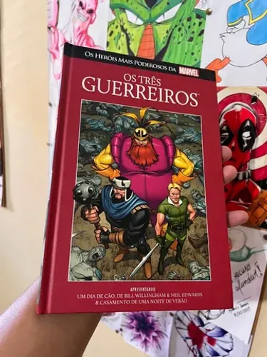 Os três guerreiros Salvat capa vermelha