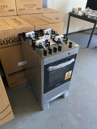Fogão suggar neo Glass 4 bocas prata