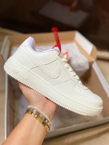 Tenis luxo linha premium R$150