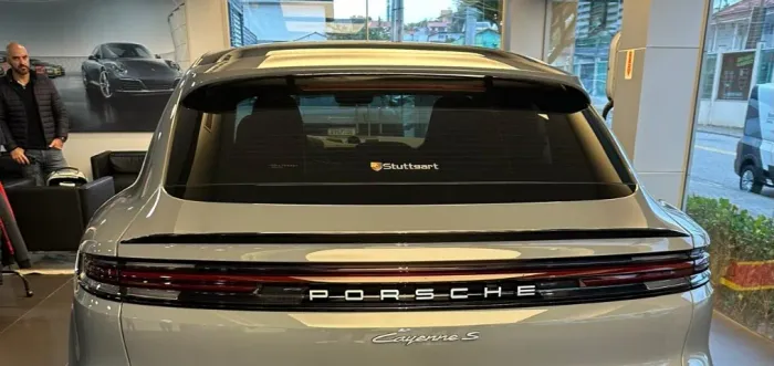PORSCHE Lanterna completa traseira para Cayenne Coupe 2024
