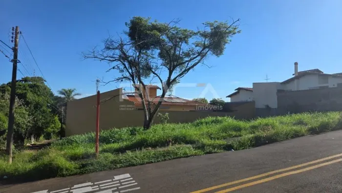 Terreno à venda no Rancho Velho, São Carlos - Imperdível oportunidade!