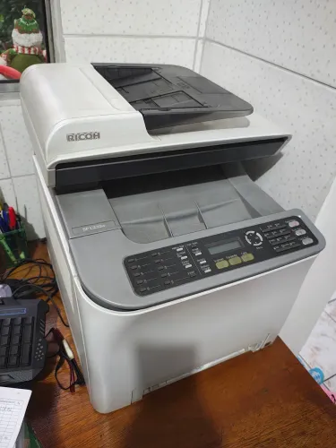Impressora laser Ricoh SP C232