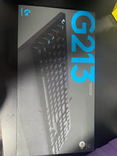Teclado logitech g213
