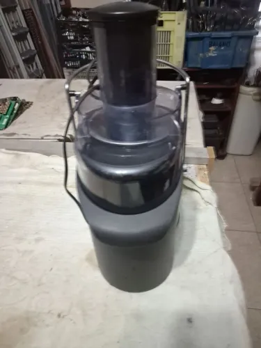 Juice Maker - Extrator de Suco Doméstico