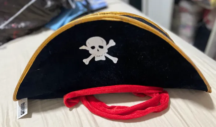 chapéu de pirata de veludo marca: yoh e faixa 