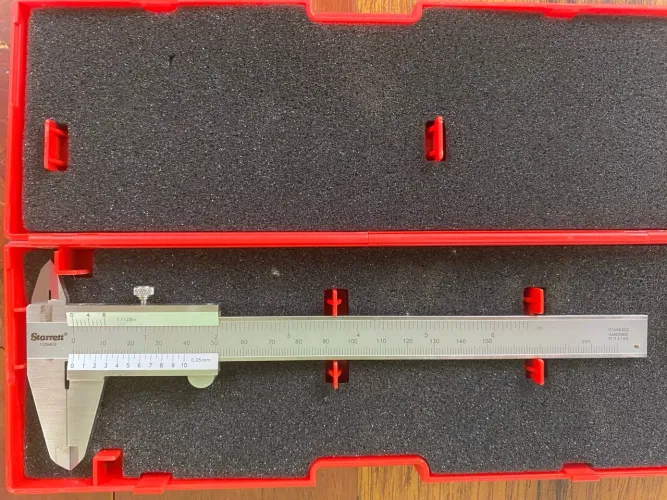 Paquímetro Starrett 150mm novo