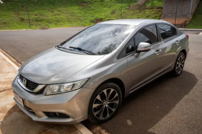Honda Civic LXR 2.0 2015