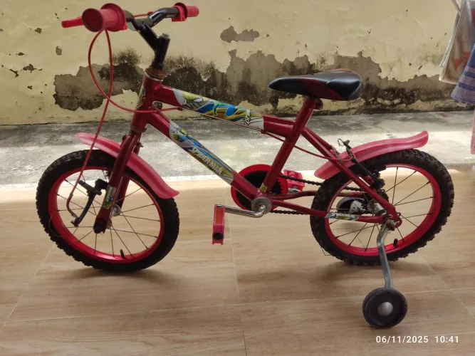 Bicicleta infantil aro 16 Spider man