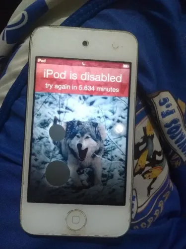 2 iPod a1367 32gb