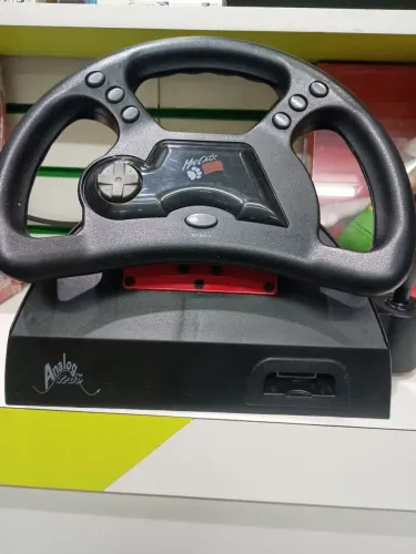 Volante Mad Catz para Console