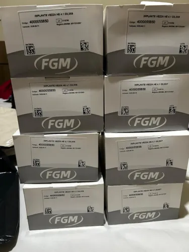 Vendo implantes dentários FGM HE 