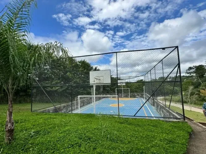 Lote/Terreno para venda tem 400 metros quadrados