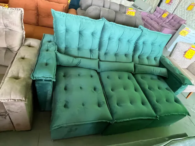 Sofá retratil e reclinável 3 lugares- Novo