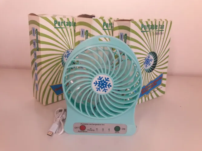 NOVO Mini Ventilador Portátil Recarregável 