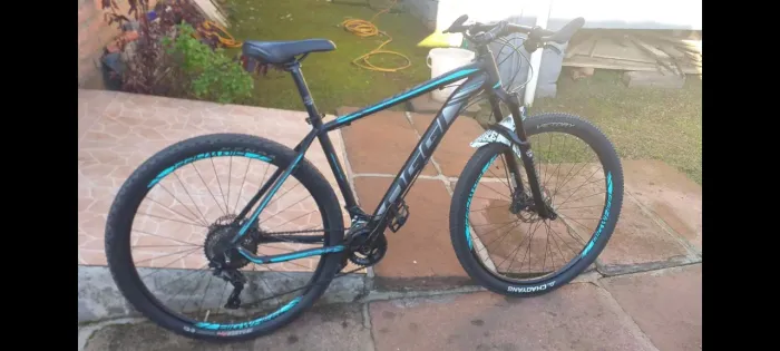 Bicicleta Oggi 7.3 - Toda Deore