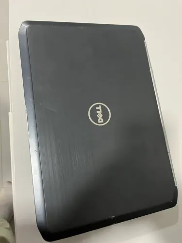 Vendo notebook Dell 