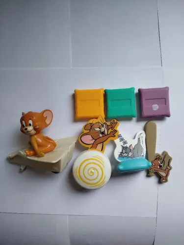 Lote bonecos do tom e Jerry