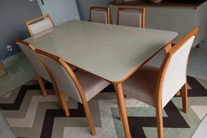 Mesa de Jantar malu Elegante com Cadeiras em madeira macica