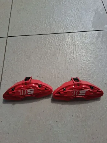 Capa de pinça de freio com presilha