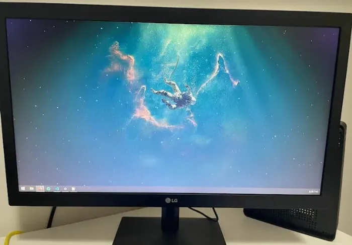 Monitor LG 19,5" Modelo 20MK400H