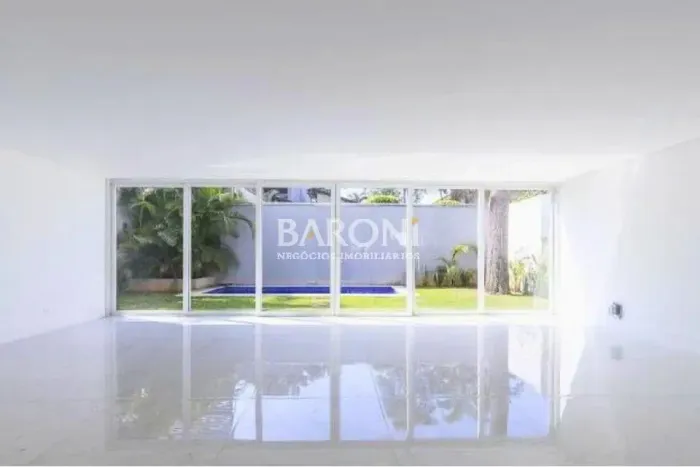 Baroni Imóveis, a melhor experiência na compra do seu imóvel! Imobiliária sediada em Moema