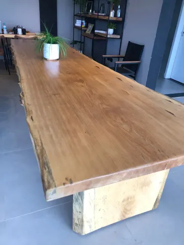 Mesa 4 m