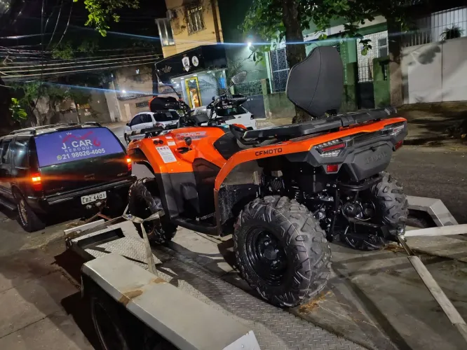 Reboque plataforma para carro moto quadriciclo pequenos barcos ?