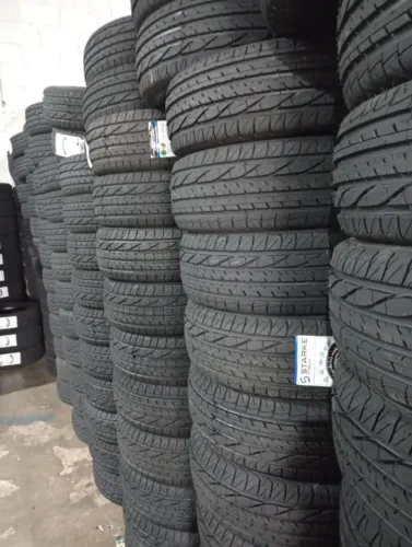 Pneu para carga 205/70-15 8 lonas borracha Vipal 310,00 á vista