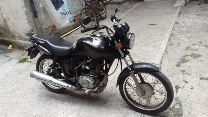 Vendo uma fan 125 ks 2010