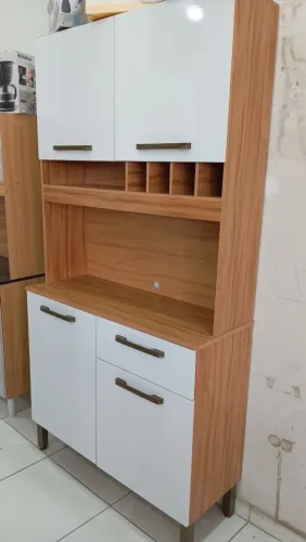 Armário de Cozinha Compacto com Design Moderno