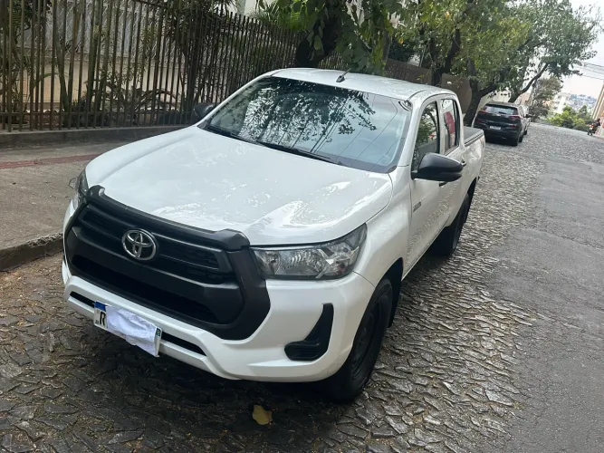 Toyota Hilux CD 4X4 2.8 Diesel Mec. 2021