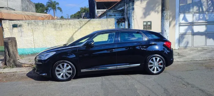 Citroen DS5 1.6 Turbo 16V 5P Aut. 2013