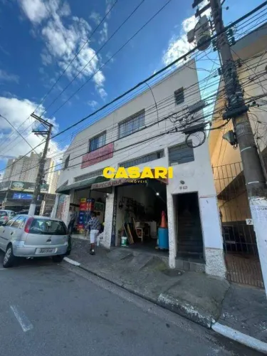 Prédio à venda no Piraporinha 330 m² com salões, salas comerciais e residências em Diadem