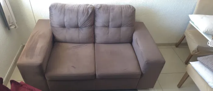 Sofá 2 lugares Suede