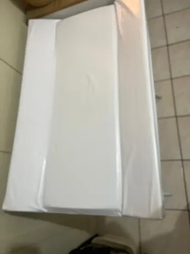Vendo kit completo - Berço/banheira/almofada amamentação/ninho/trocador