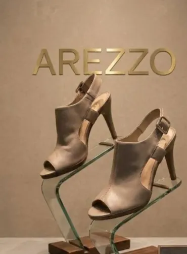 Sandália Arezzo