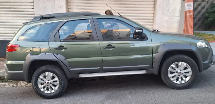 Fiat Palio Weekend Adventure Locker 1.8 Flex 2014