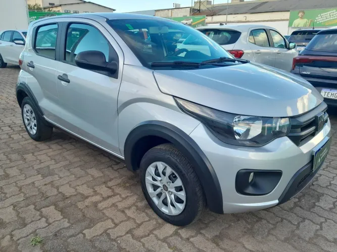 Fiat Mobi Like 1.0 Fire Flex 5P. 2025