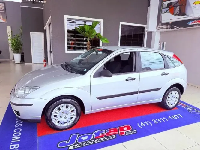 Ford Focus 1.6 S/1.6 SE Flex 16V 5P AUT 2009