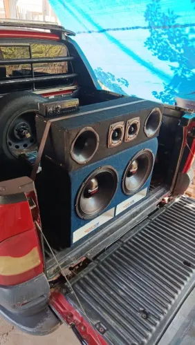 Vende-se som automotivo 