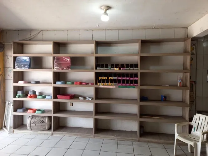 ? VENDE-SE PRATELEIRA EM MDF