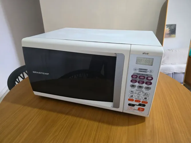 Micro-ondas Brastemp 32L Grande