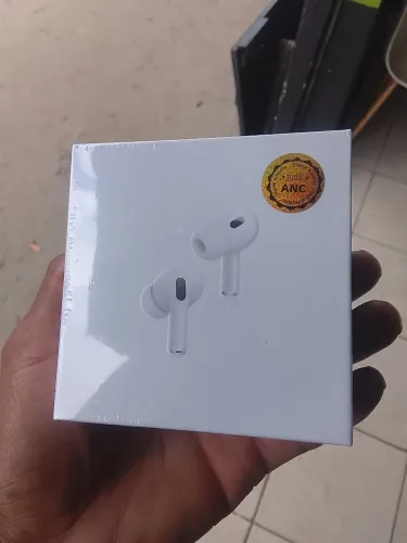 Vendo fone Airpods pro 2 geração com cancelamento de ruidos