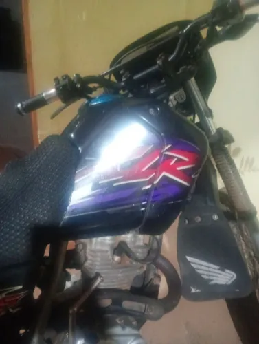 Moto xlr 125 moto bom carenagem originais